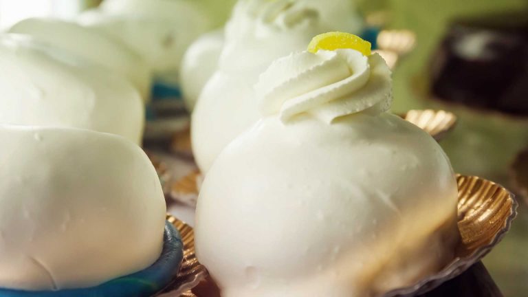 I dolci tipici della Costiera: cosa assaggiare e dove