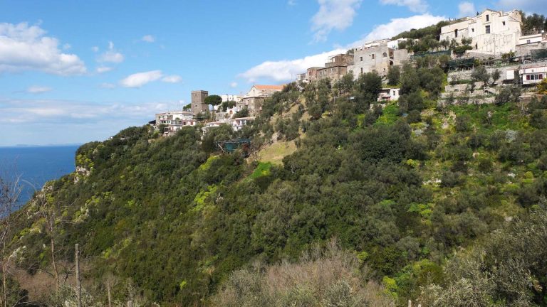 Massa Lubrense tra mare e colline – guida completa