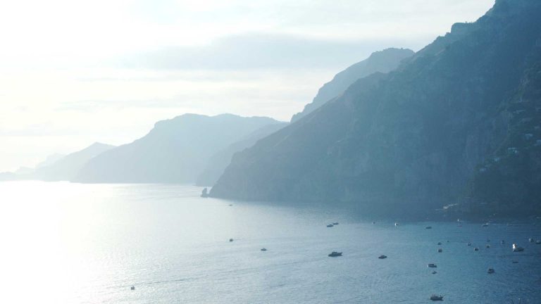Praiano e il cammino di San Domenico: ceri, fuochi e silenzio