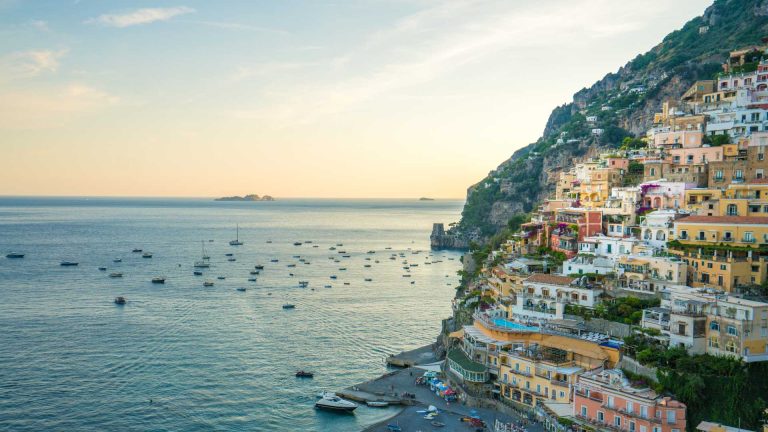 Visitare la Costiera Amalfitana in un giorno da Napoli