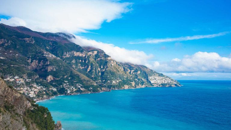 Passeggiate facili con vista mare per chi è poco allenato