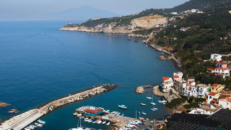 Marina della Lobra: cosa vedere e come organizzare la giornata