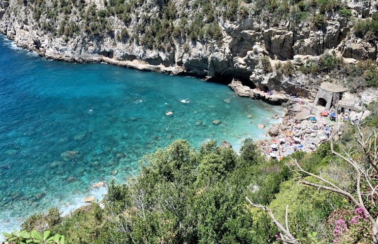Sentieri da Nerano: Cala di Mitigliano e spiagge vicine