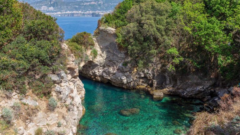 Passeggiata al Capo di Sorrento tra ruderi romani e mare