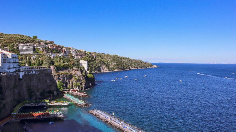 Dove dormire vicino alle spiagge in Costiera Sorrentina