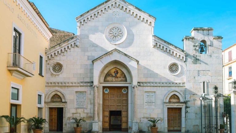 Costiera Sorrentina per chi ama la storia: itinerario tra siti e musei