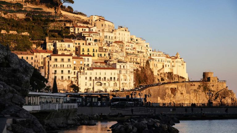 Costiera Amalfitana in 2 giorni da Napoli: il weekend più semplice da organizzare
