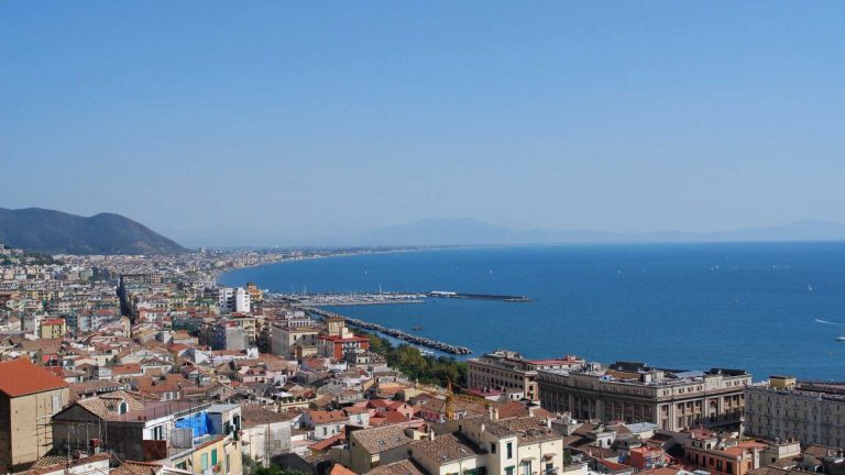 Costiera Amalfitana da Salerno in un giorno: itinerario via mare
