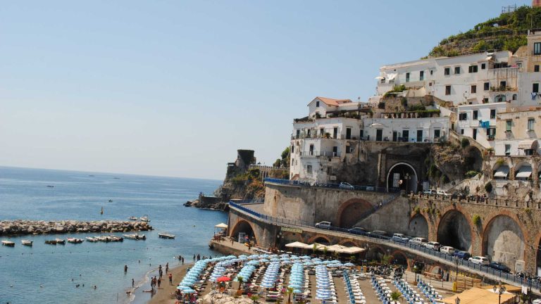 Prima vacanza in Costiera Amalfitana con bambini piccoli: dove stare davvero bene