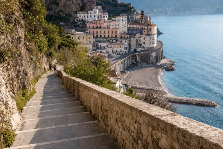 Amalfi e Atrani in un giorno: il percorso più bello a piedi